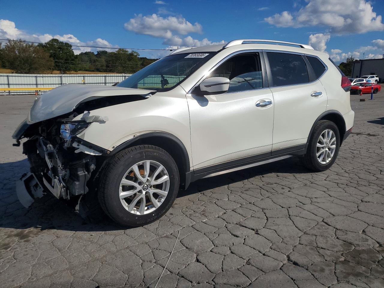 2017 NISSAN ROGUE SV | KNMAT2MV2HP571408 | UPCARS