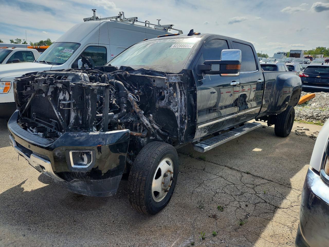 2019 GMC SIERRA K3500 DENALI | 1GT42WEY1KF144072 | UPCARS