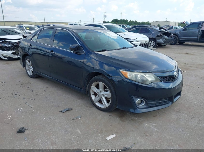 2014 TOYOTA CAMRY SE | 4T1BF1FK1EU809072 | UPCARS