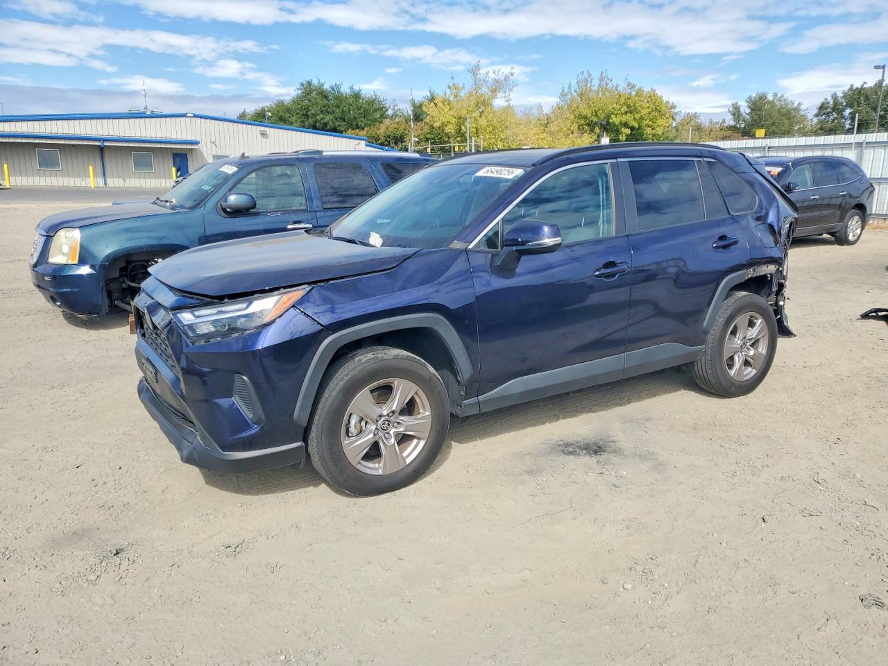 2023 TOYOTA RAV4 XLE | 2T3W1RFV0PW256739 | UPCARS