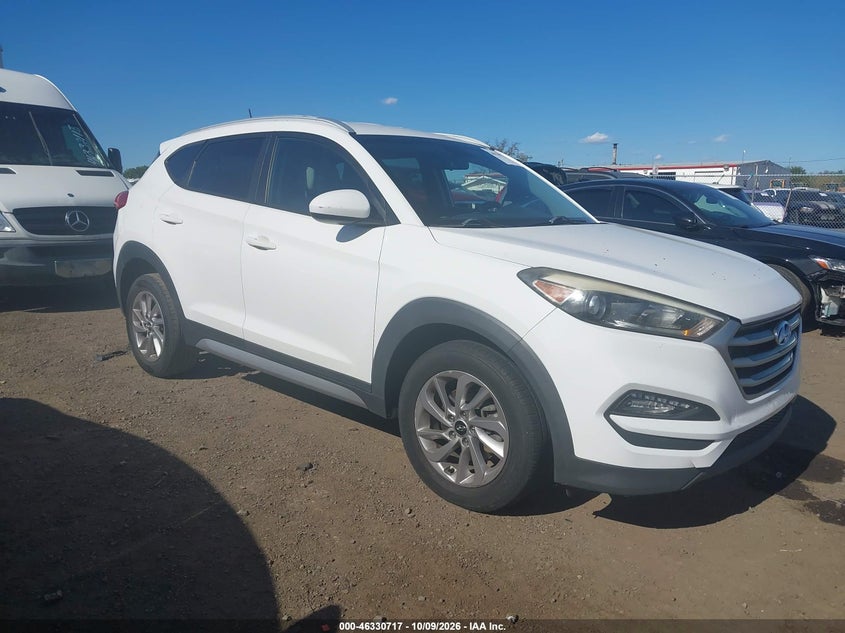 2017 HYUNDAI TUCSON SE | KM8J33A43HU279958 | UPCARS