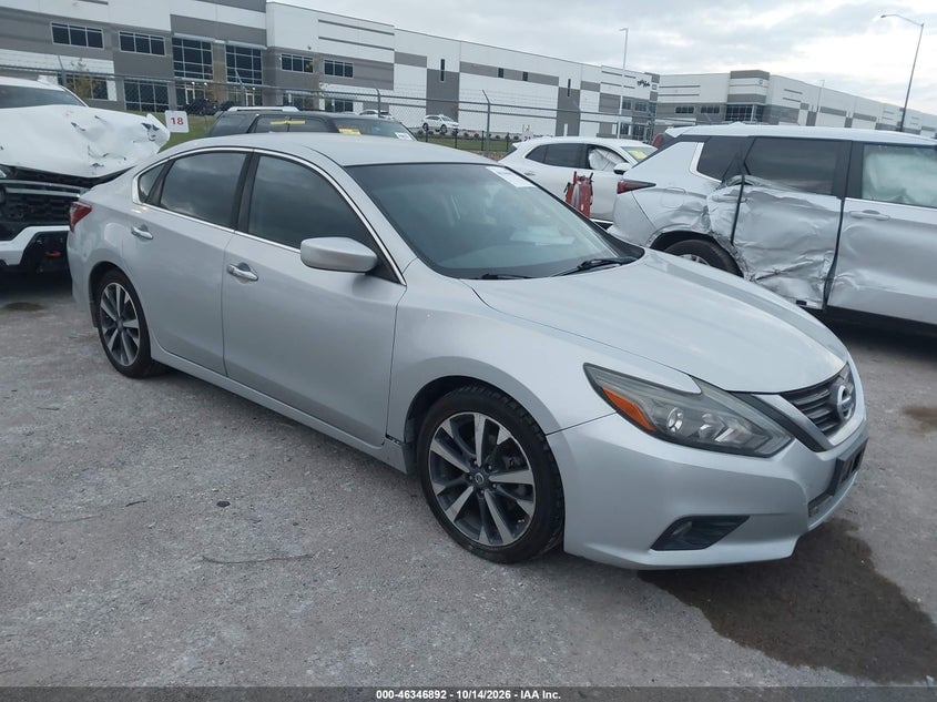 2017 NISSAN ALTIMA 2.5 SR | 1N4AL3AP4HN314716 | UPCARS