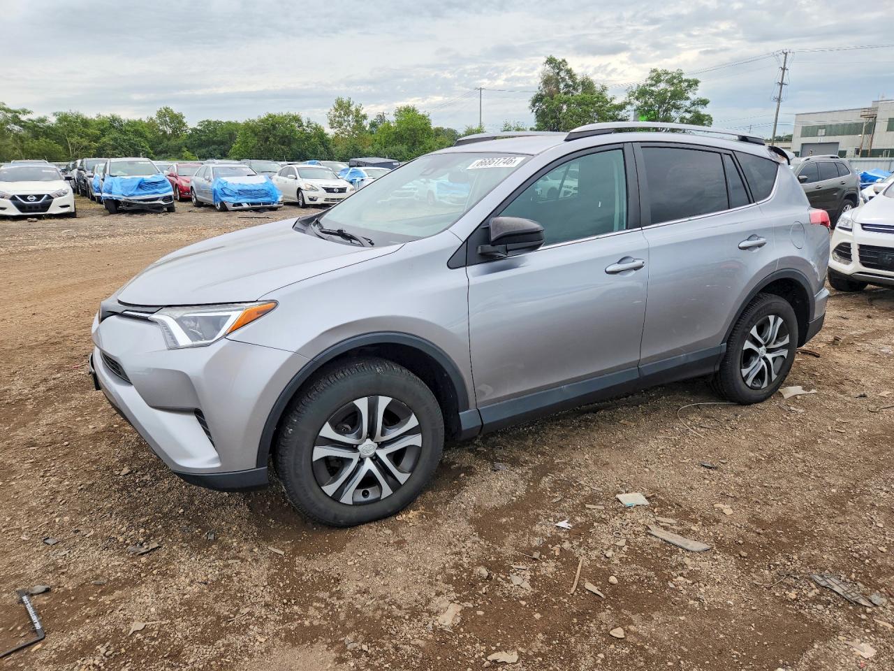2018 TOYOTA RAV4 LE | 2T3ZFREV1JW408955 | UPCARS