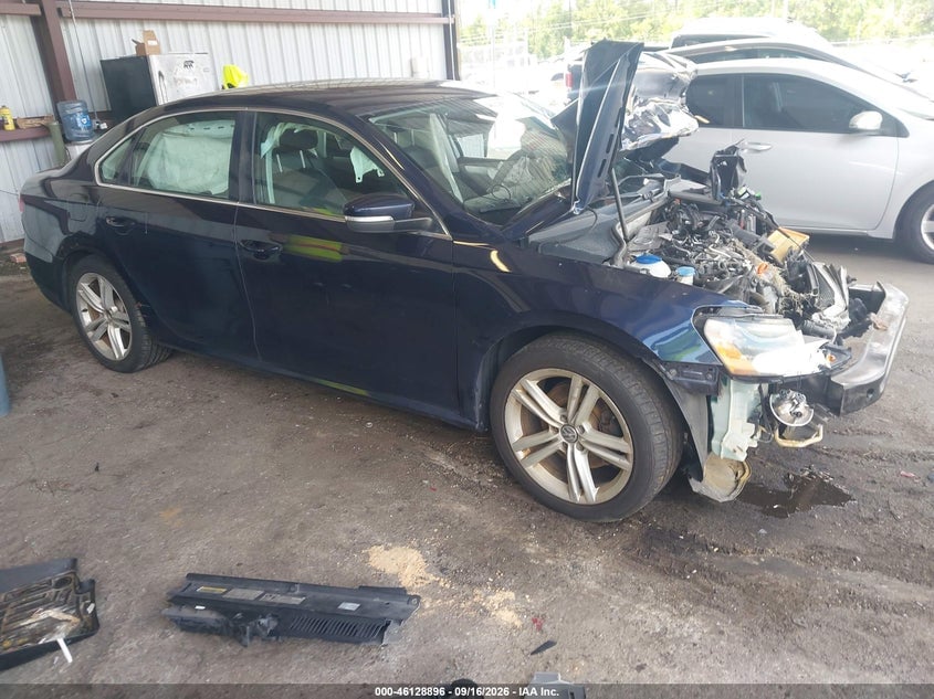 2013 VOLKSWAGEN PASSAT 2.0L TDI SE | 1VWBN7A34DC143966 | UPCARS