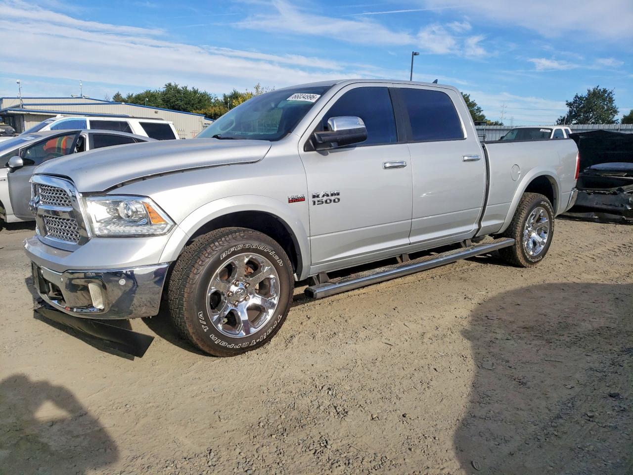 2017 RAM 1500 LARAMIE | 1C6RR7VT1HS844581 | UPCARS