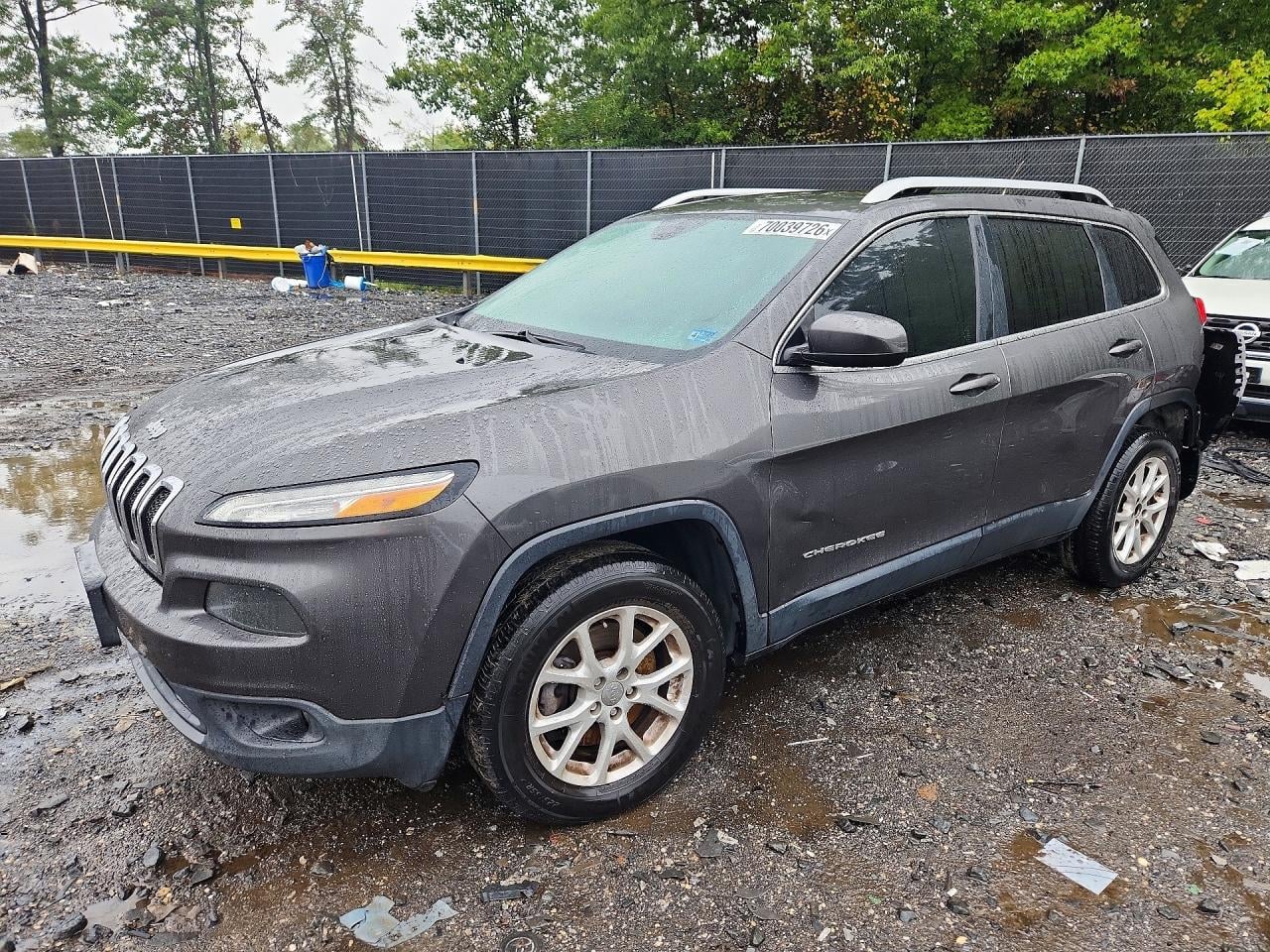 2014 JEEP CHEROKEE LATITUDE | 1C4PJMCS2EW147201 | UPCARS