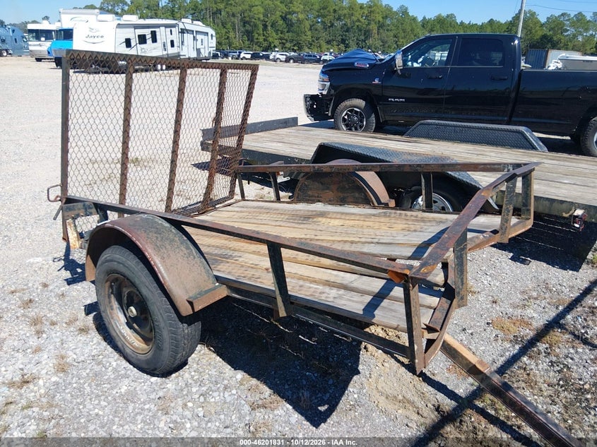2010 TRIPLE R TRAILERS UNKNOWN | 1T9DA0810AB503489 | UPCARS