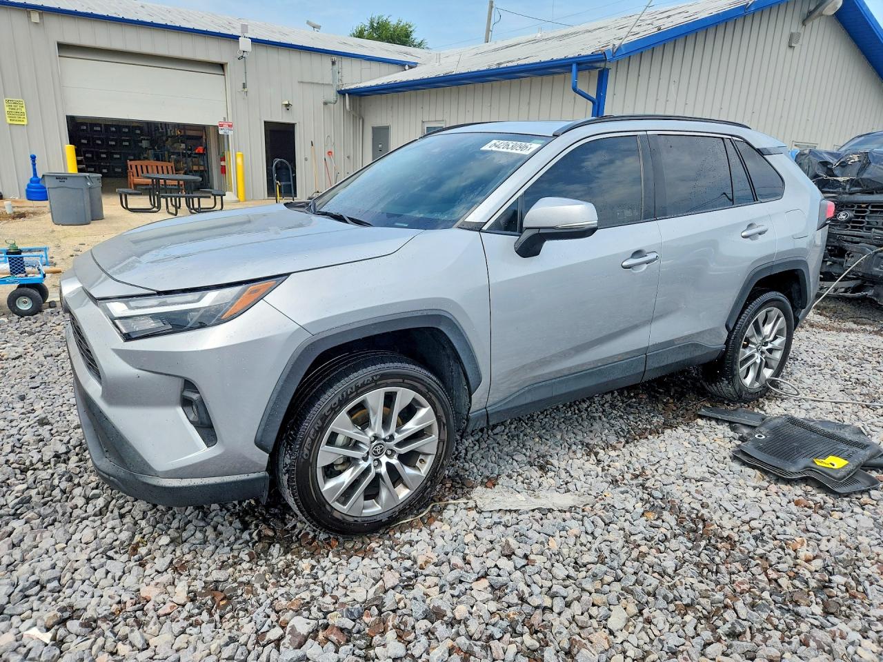 2023 TOYOTA RAV4 XLE PREMIUM | 2T3C1RFV6PW248101 | UPCARS