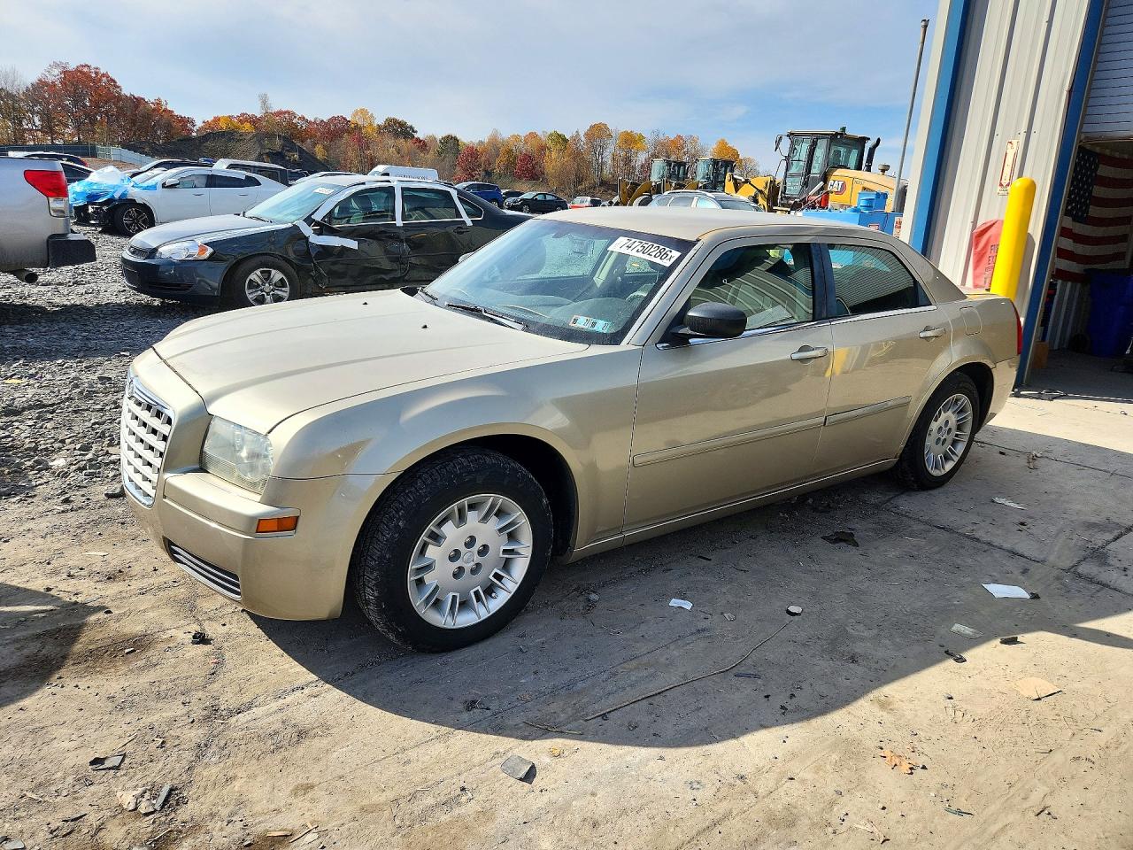 2006 CHRYSLER 300 | 2C3KA43R56H526608 | UPCARS