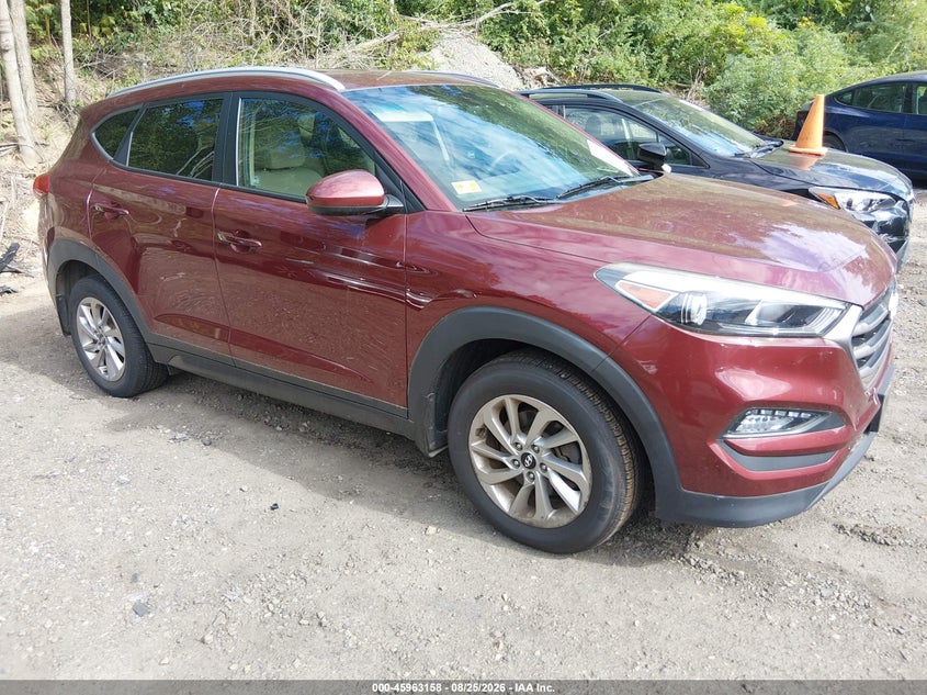 2016 HYUNDAI TUCSON SE | KM8J3CA45GU126898 | UPCARS