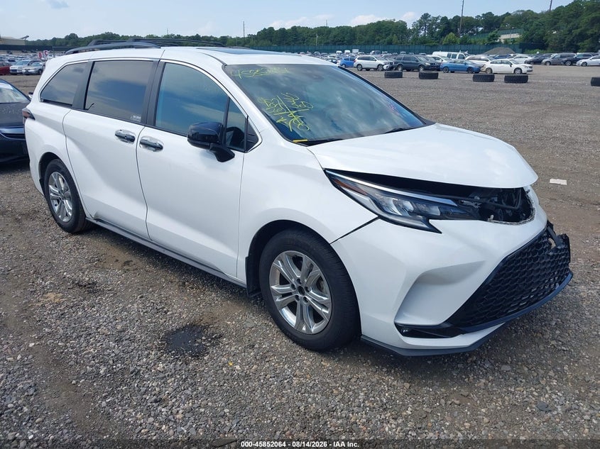 2022 TOYOTA SIENNA XSE | 5TDDSKFC2NS047219 | UPCARS