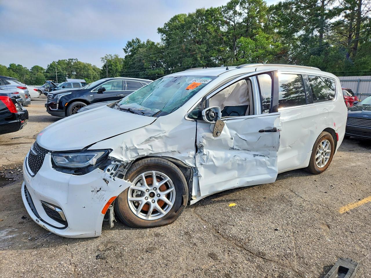 2022 CHRYSLER PACIFICA TOURING L | 2C4RC1BG3NR138854 | UPCARS