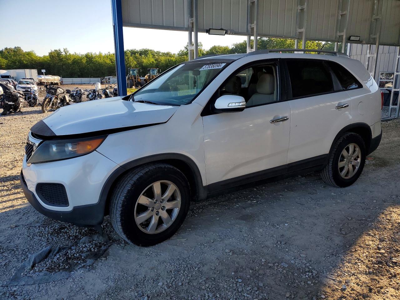 2012 KIA SORENTO LX | 5XYKT4A23CG296590 | UPCARS