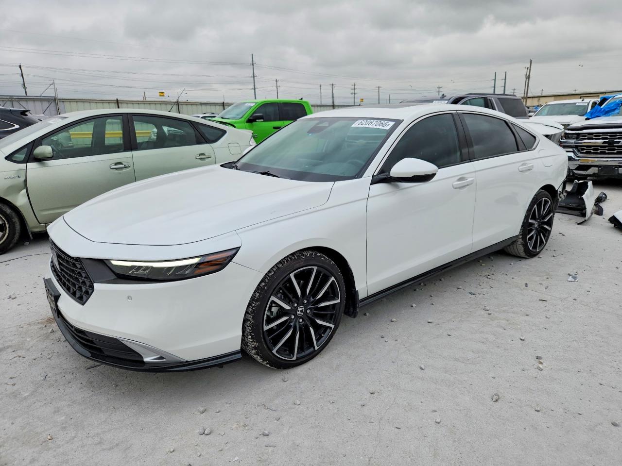 2024 HONDA ACCORD TOURING HYBRID | 1HGCY2F89RA090322 | UPCARS