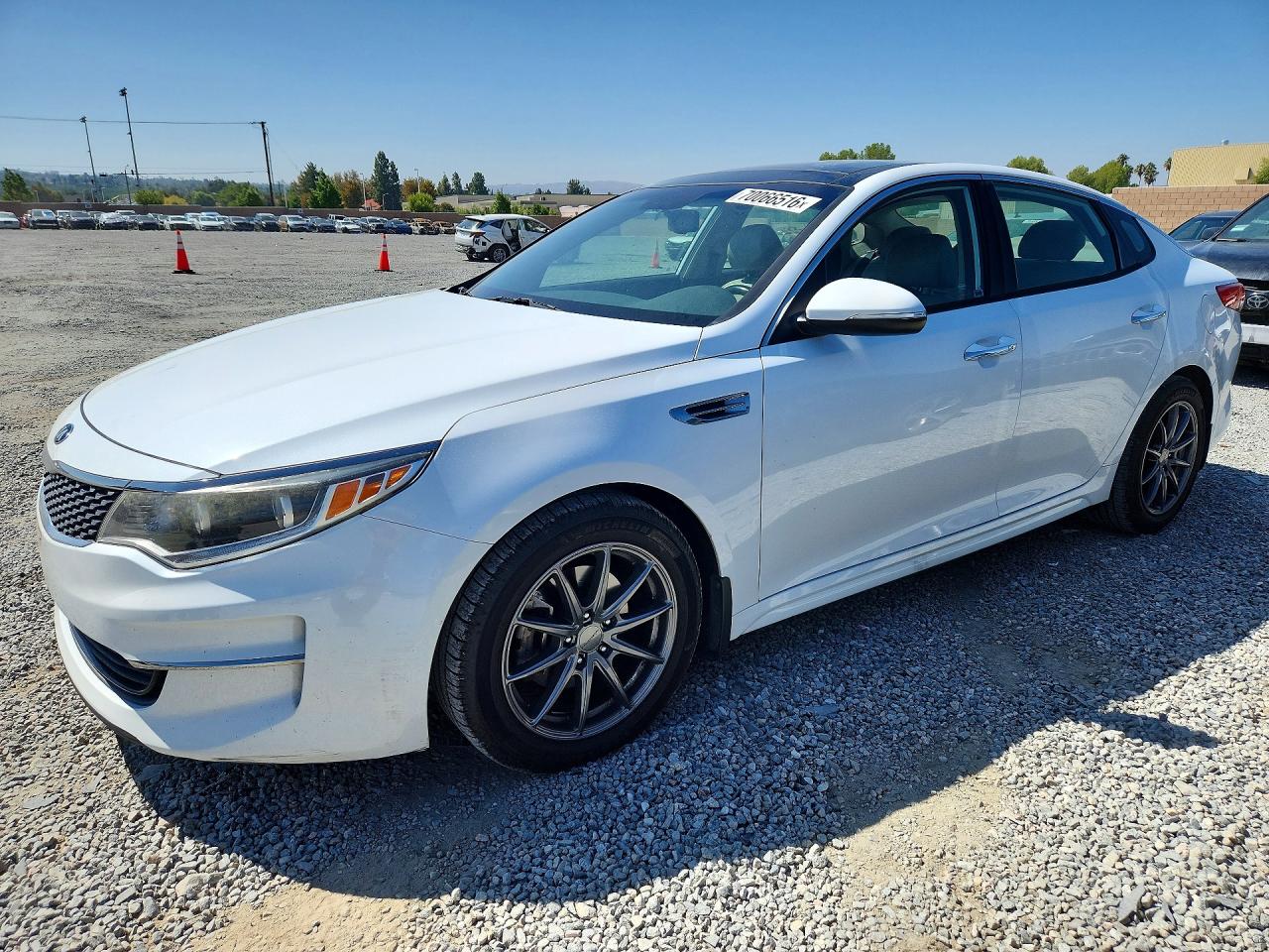 2017 KIA OPTIMA EX | 5XXGU4L34HG157718 | UPCARS