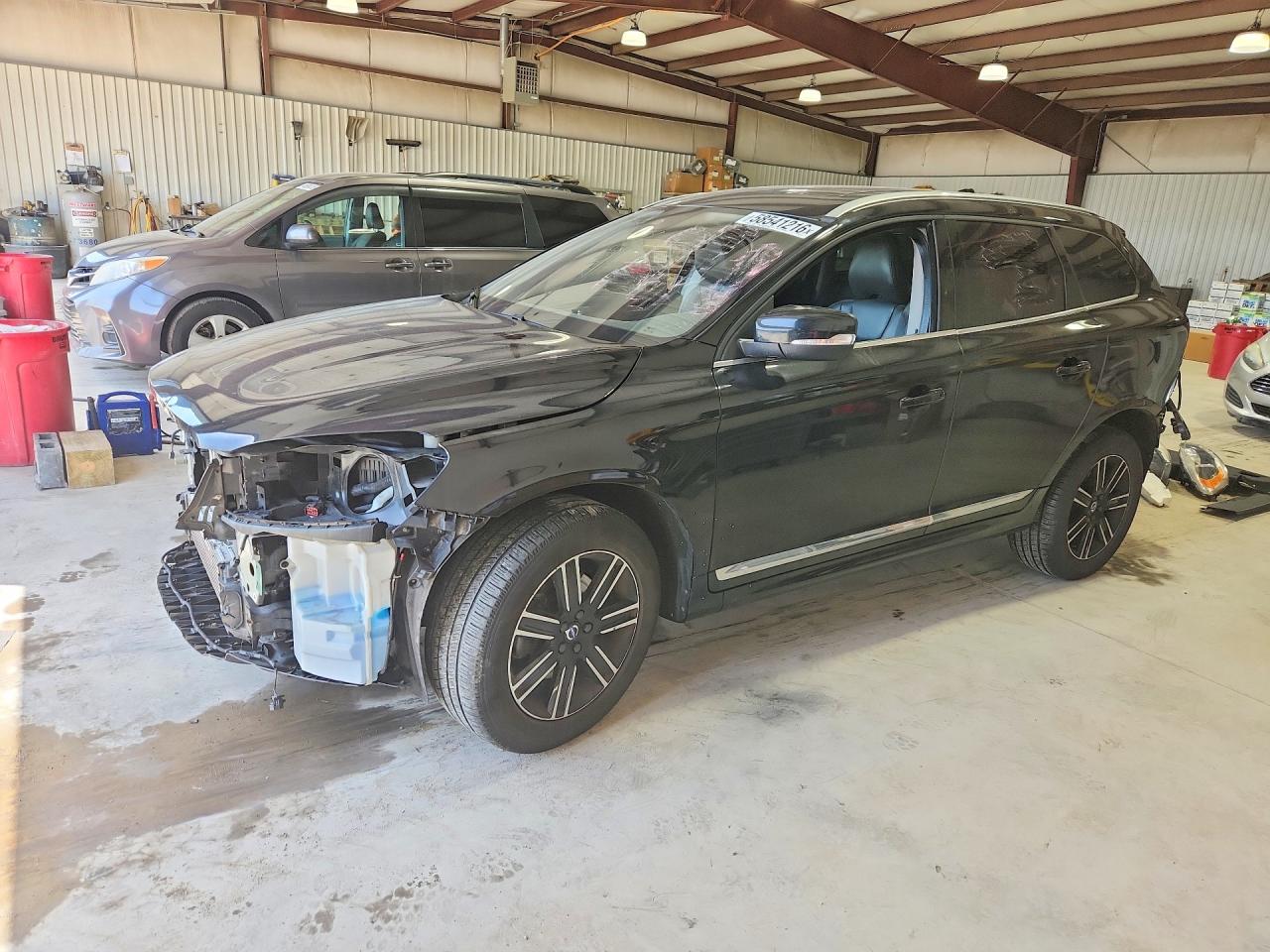 2017 VOLVO XC60 T5 DYNAMIC | YV440MRR3H2024574 | UPCARS