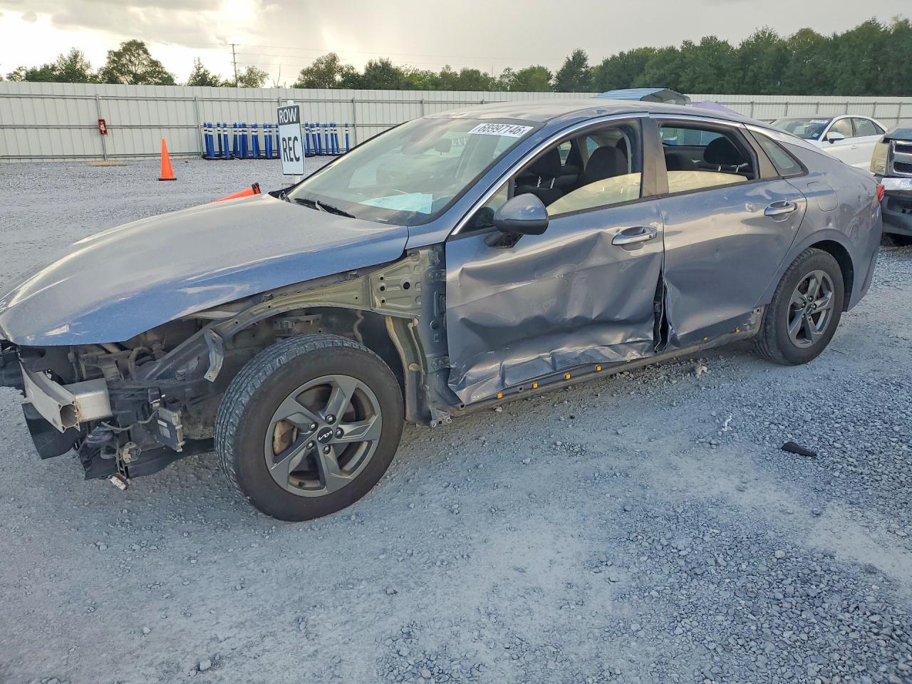 2022 KIA K5 LXS | 5XXG14J21NG094284 | UPCARS