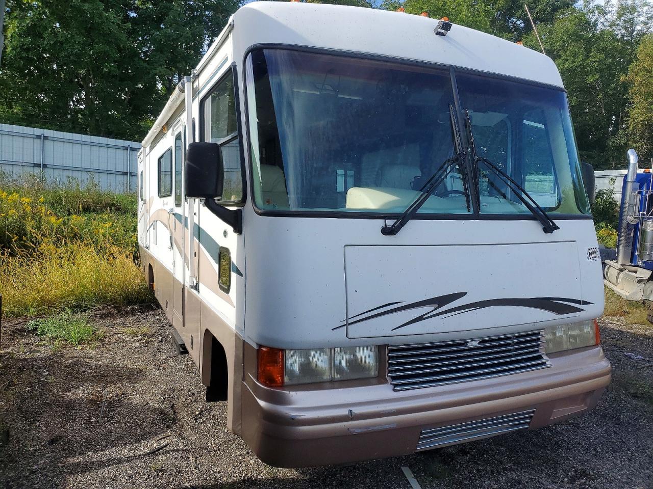 1998 ALLEGRO P SERIES TIFFIN  BUS RV | 1GBLP37J7W3300056 | UPCARS
