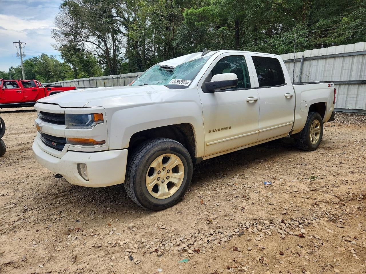 2018 CHEVROLET SILVERADO K1500 LT | 3GCUKRECXJG552329 | UPCARS