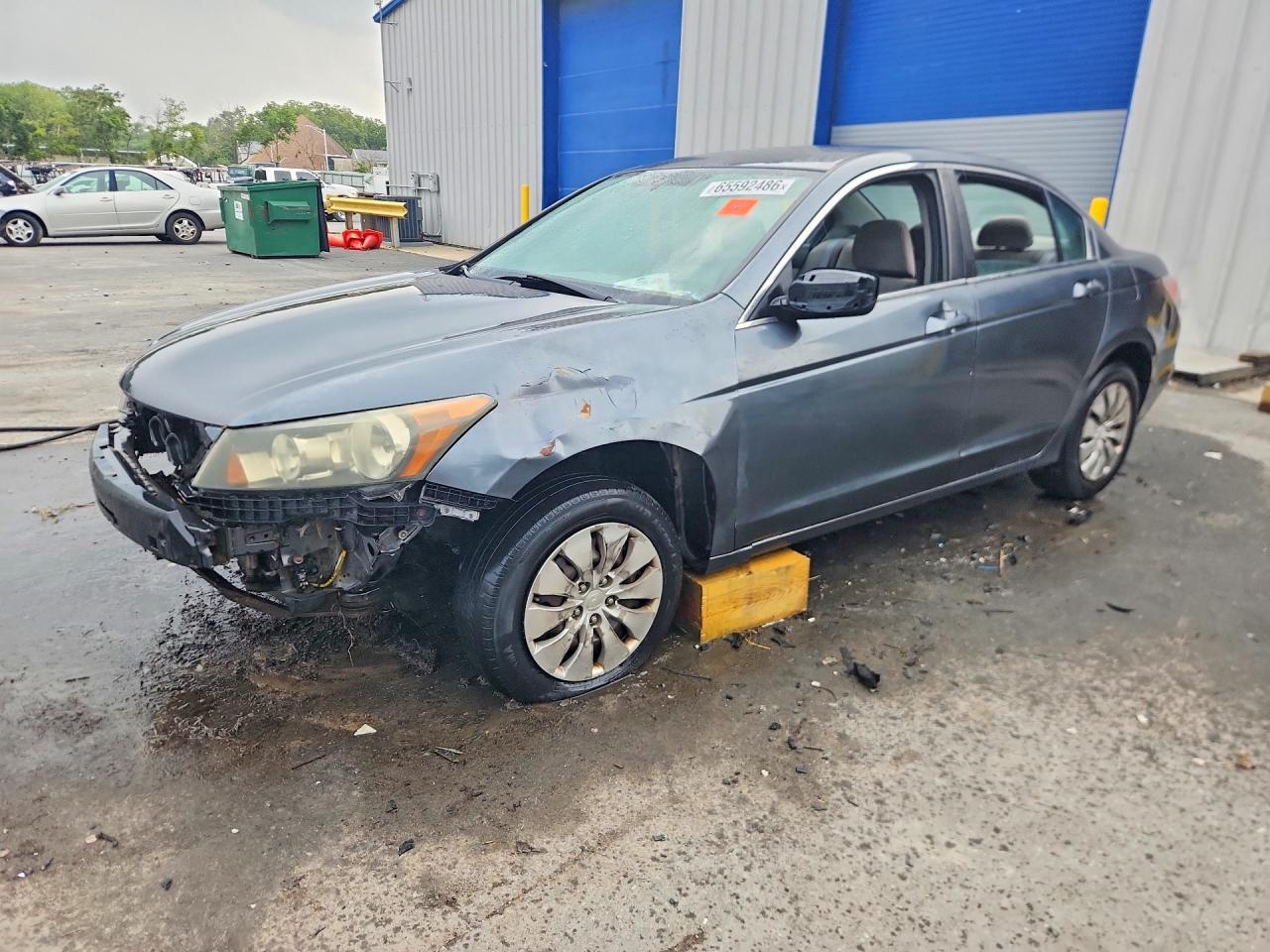 2010 HONDA ACCORD LX | 1HGCP2E35AA053104 | UPCARS