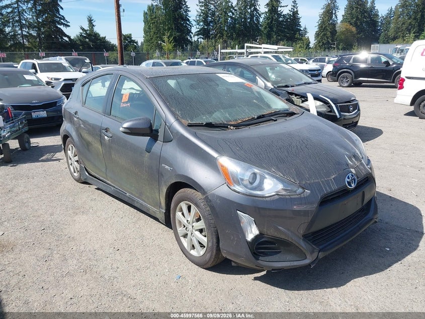 2017 TOYOTA PRIUS C TWO | JTDKDTB31H1595887 | UPCARS
