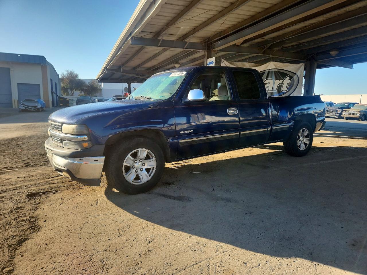2000 CHEVROLET SILVERADO C1500 | 2GCEC19T8Y1318660 | UPCARS