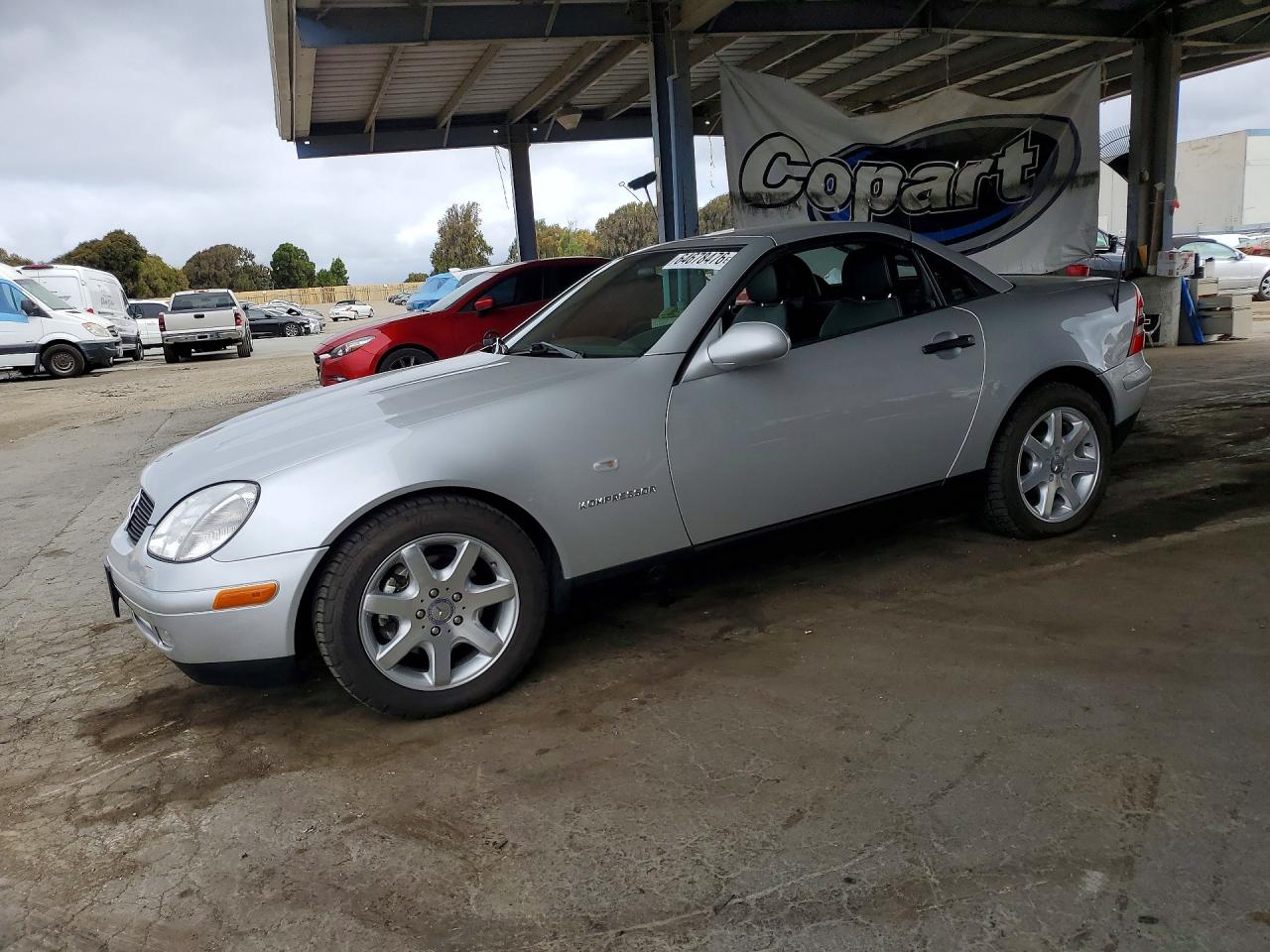 1999 MERCEDES-BENZ SLK-CLASS 230 KOMPRESSOR | WDBKK47F0XF125705 | UPCARS