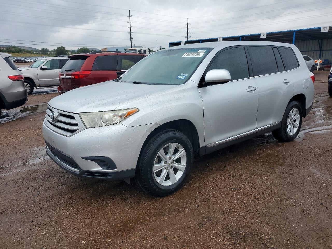 2011 TOYOTA HIGHLANDER BASE | 5TDZK3EH8BS026704 | UPCARS