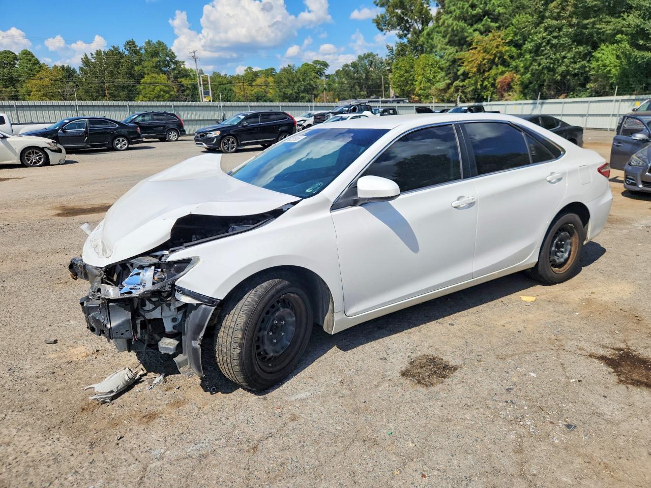 2015 TOYOTA CAMRY LE | 4T1BF1FKXFU032134 | UPCARS