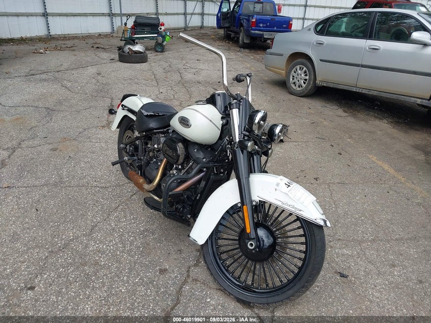 2023 HARLEY-DAVIDSON FLHCS | 1HD1YBK17PB041298 | UPCARS