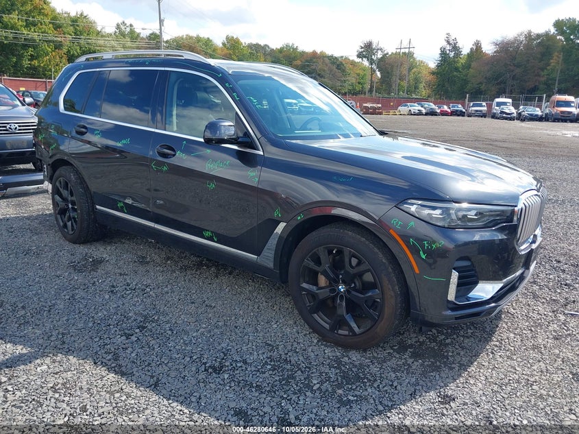 2021 BMW X7 XDRIVE40I | 5UXCW2C06M9E28483 | UPCARS