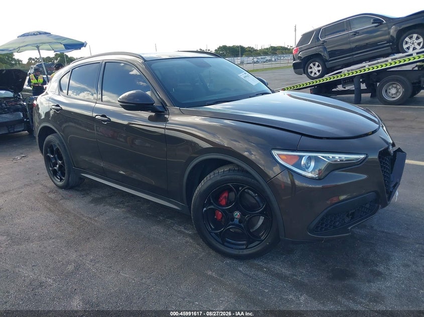 2018 ALFA ROMEO STELVIO SPORT AWD | ZASFAKPN3J7B92499 | UPCARS