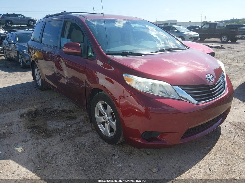 2013 TOYOTA SIENNA LE V6 8 PASSENGER | 5TDKK3DC9DS285812 | UPCARS