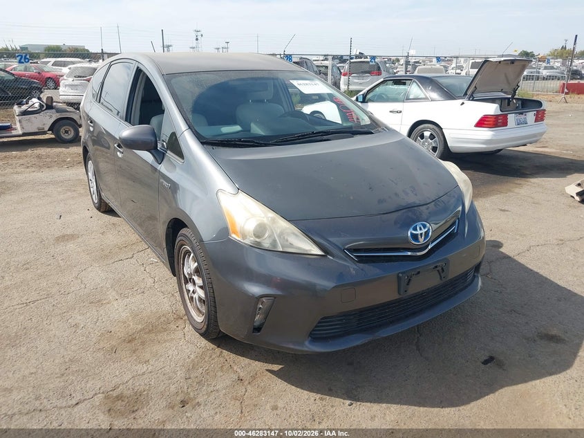 2013 TOYOTA PRIUS V TWO | JTDZN3EU7D3252385 | UPCARS