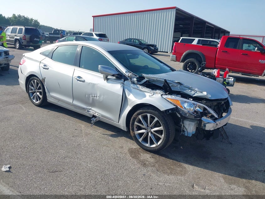 2017 HYUNDAI AZERA | KMHFG4JG8HA577871 | UPCARS