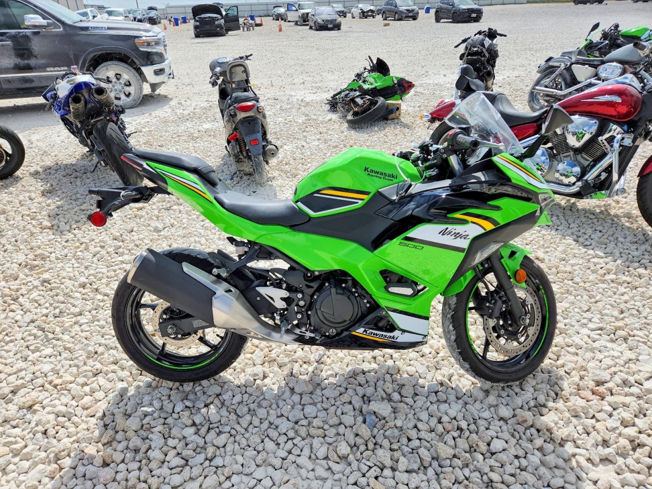 2025 KAWASAKI EX A | ML5EXGJ18SDA60019 | UPCARS