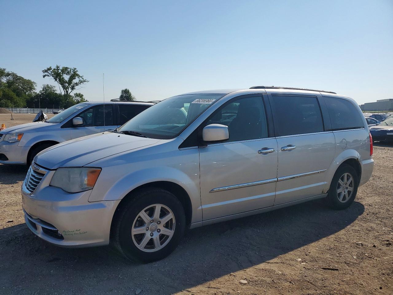 2011 CHRYSLER MINIVAN TOURING | 2A4RR5DG3BR712345 | UPCARS