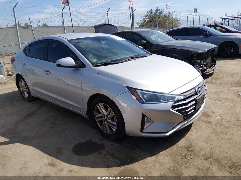 2019 HYUNDAI ELANTRA SEL | 5NPD84LF4KH478316 | UPCARS