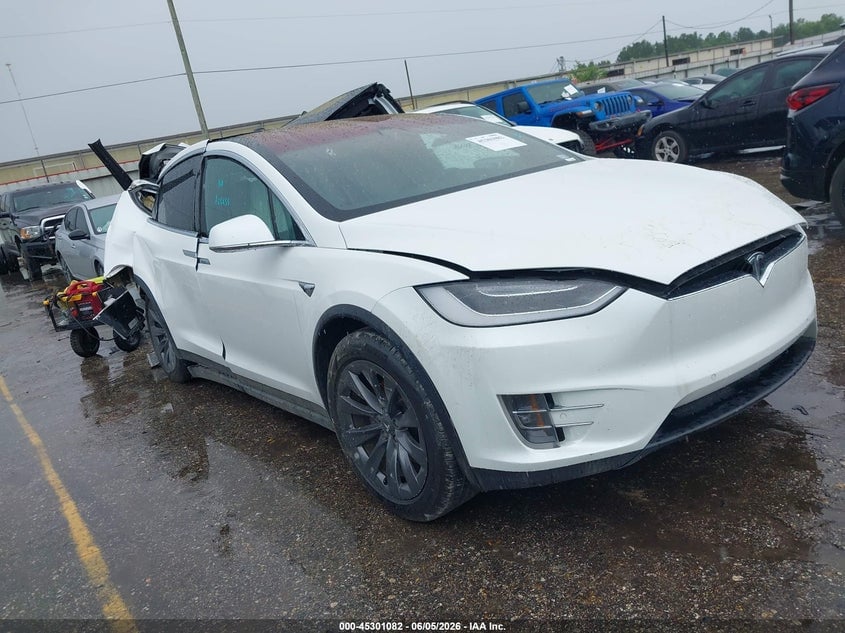 2017 TESLA MODEL X | 5YJXCBE20HF077069 | UPCARS
