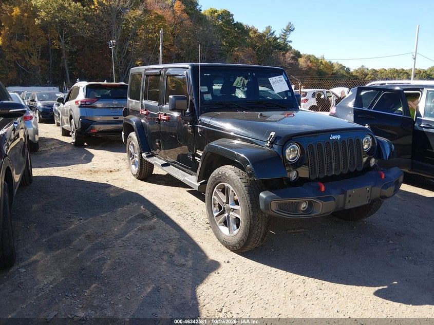2015 JEEP WRANGLER UNLIMITED SAHARA | 1C4BJWEG6FL708808 | UPCARS