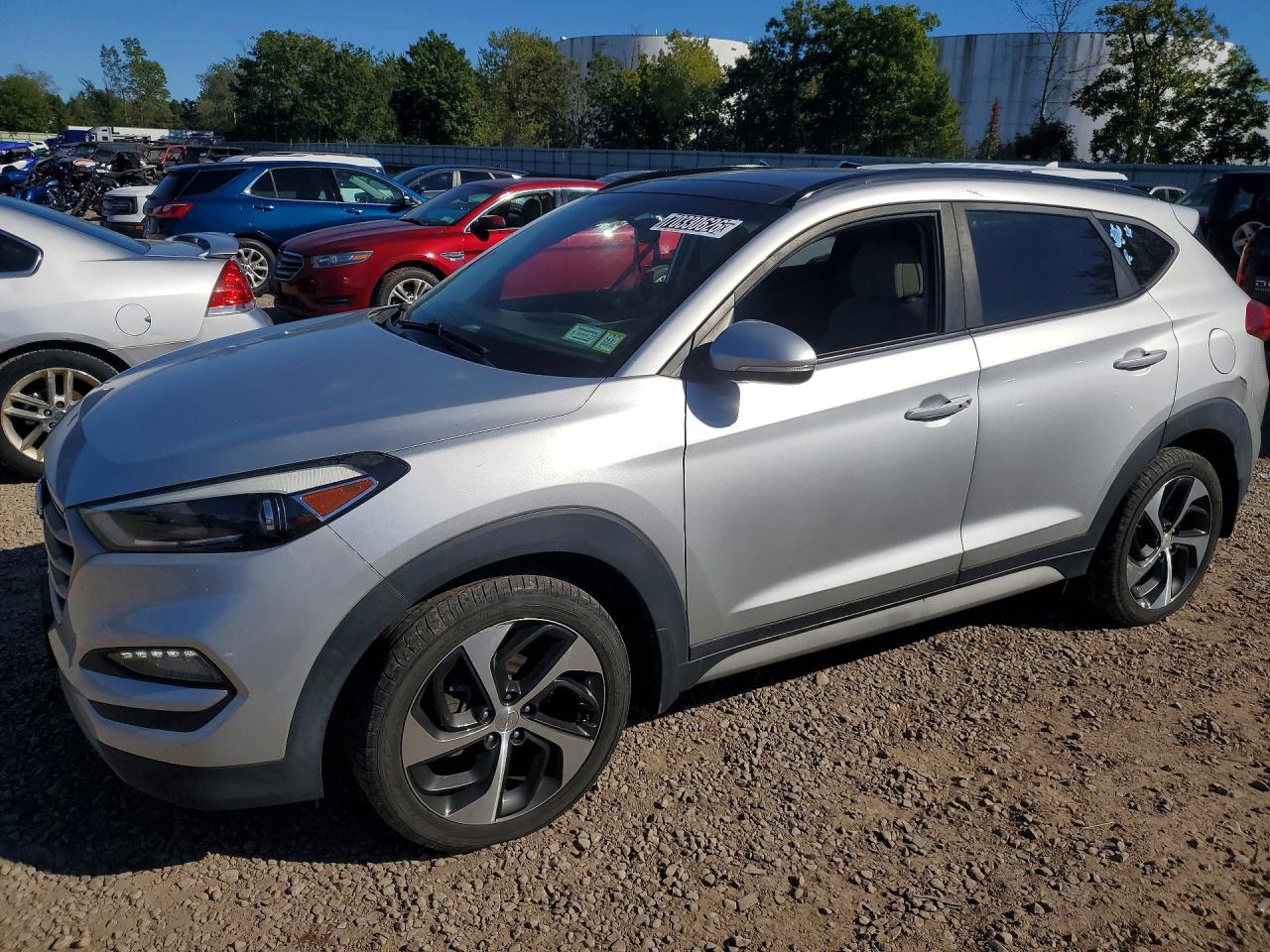 2018 HYUNDAI TUCSON VALUE | KM8J3CA25JU730828 | UPCARS