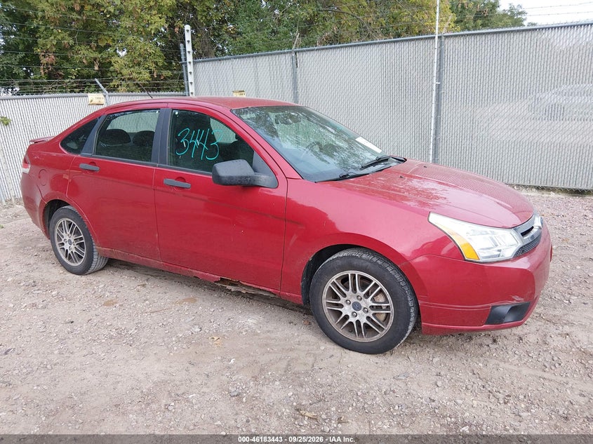 2011 FORD FOCU SE | 1FAHP3FN8BW101473 | UPCARS