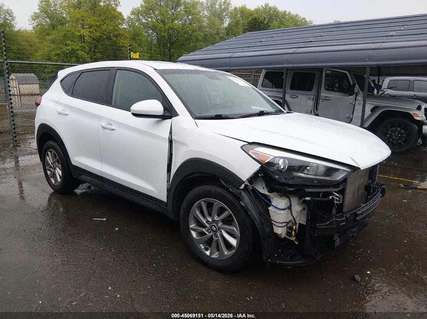 2018 HYUNDAI TUCSON SE | KM8J2CA43JU662761 | UPCARS