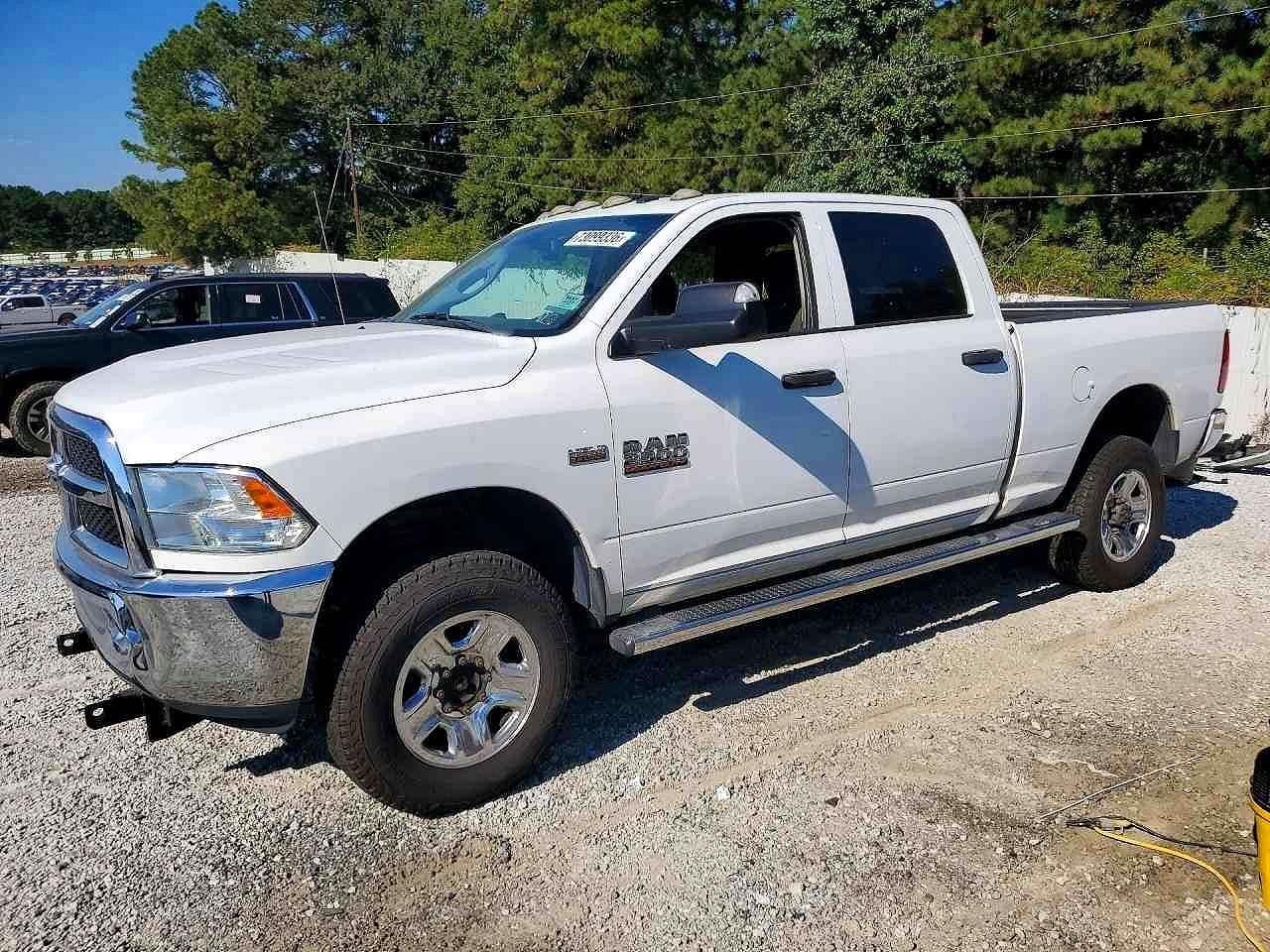 2017 RAM 2500 ST | 3C6UR5CJ4HG581798 | UPCARS