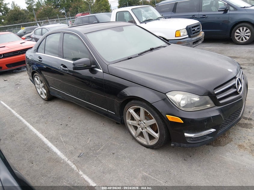 2014 MERCEDES-BENZ C 250 SPORT | WDDGF4HB2EA959496 | UPCARS