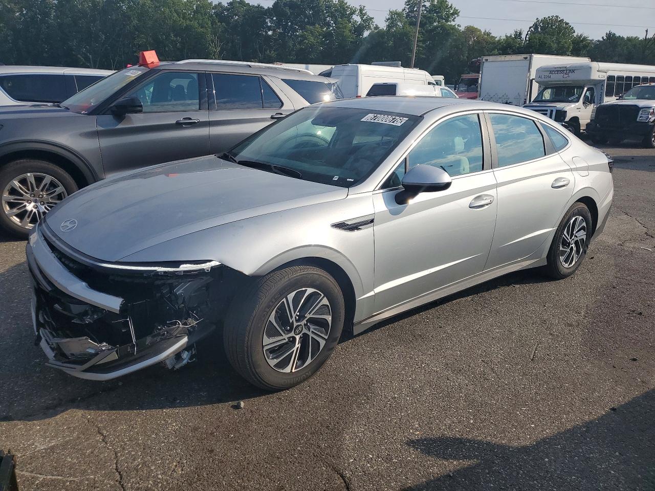 2026 HYUNDAI SONATA BLUE | KMHL24JJ2TA142480 | UPCARS
