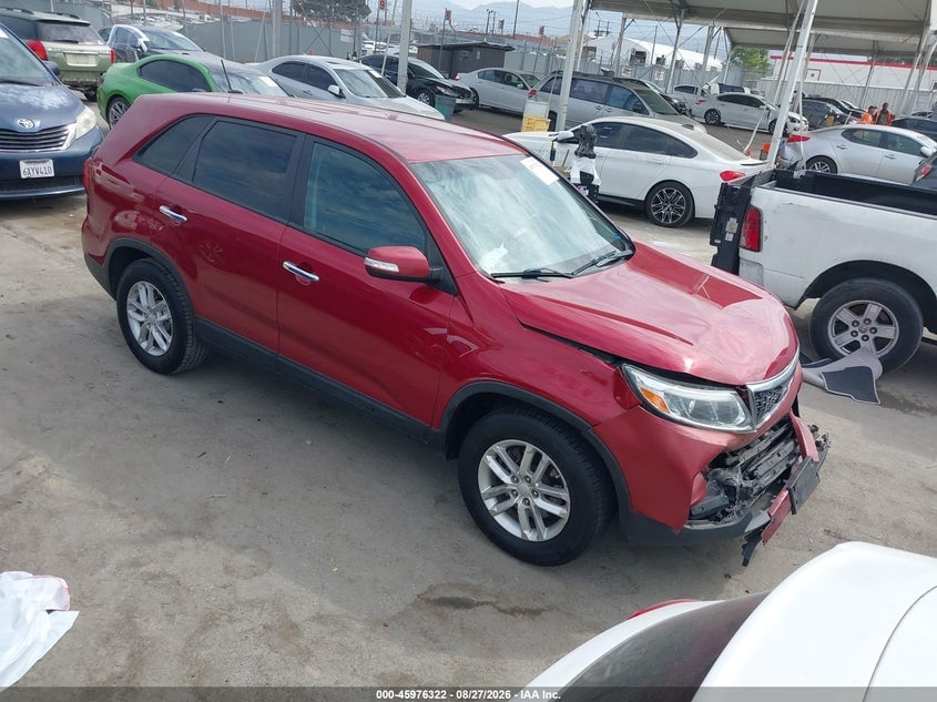 2015 KIA SORENTO LX | 5XYKT3A62FG661407 | UPCARS