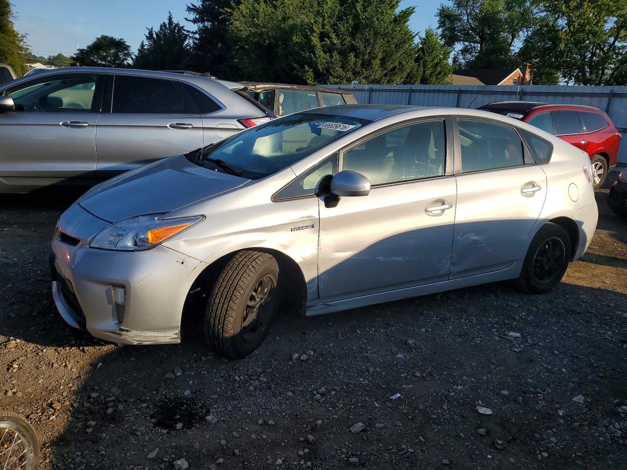 2013 TOYOTA PRIUS THREE | JTDKN3DU9D5586814 | UPCARS