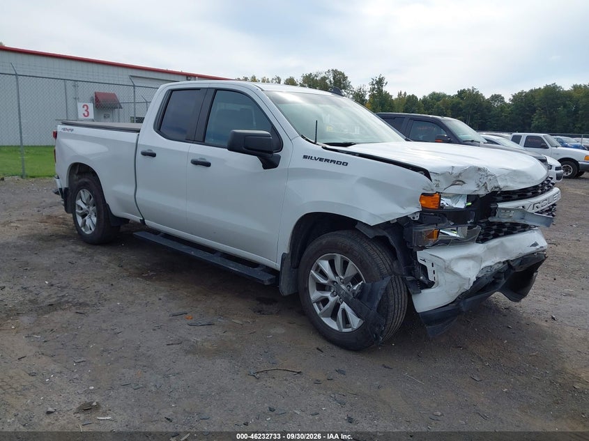 2021 CHEVROLET SILVERADO 1500 4WD  STANDARD BED CUSTOM | 1GCRYBEH2MZ143155 | UPCARS