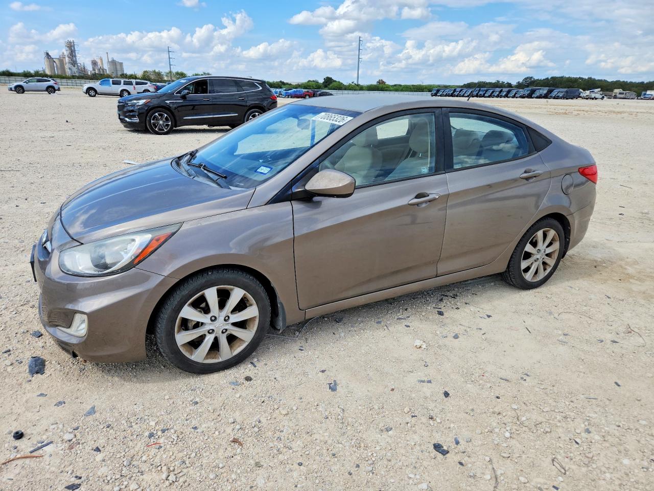 2012 HYUNDAI ACCENT GLS | KMHCU4AE5CU098440 | UPCARS